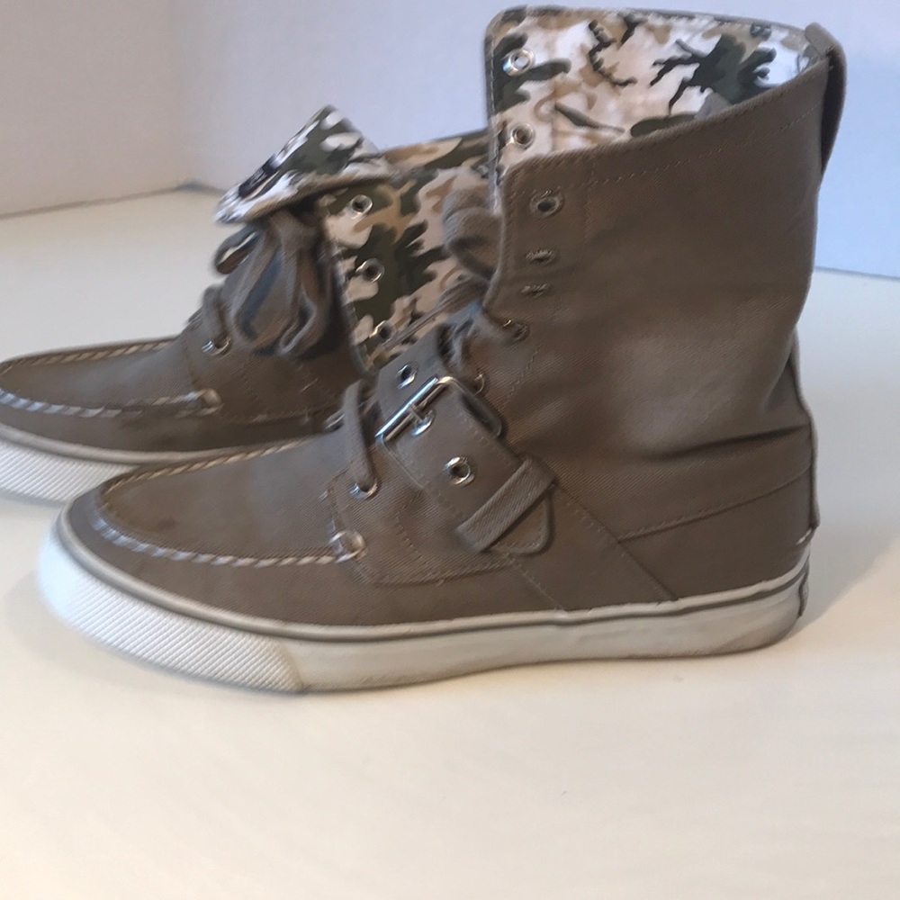 Sperry Army Green & Camouflaged Hi-Top Sneakers 6 - Picture 5 of 6